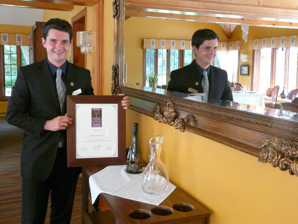 Auberge Des Gallant Rigaud Eksteriør billede