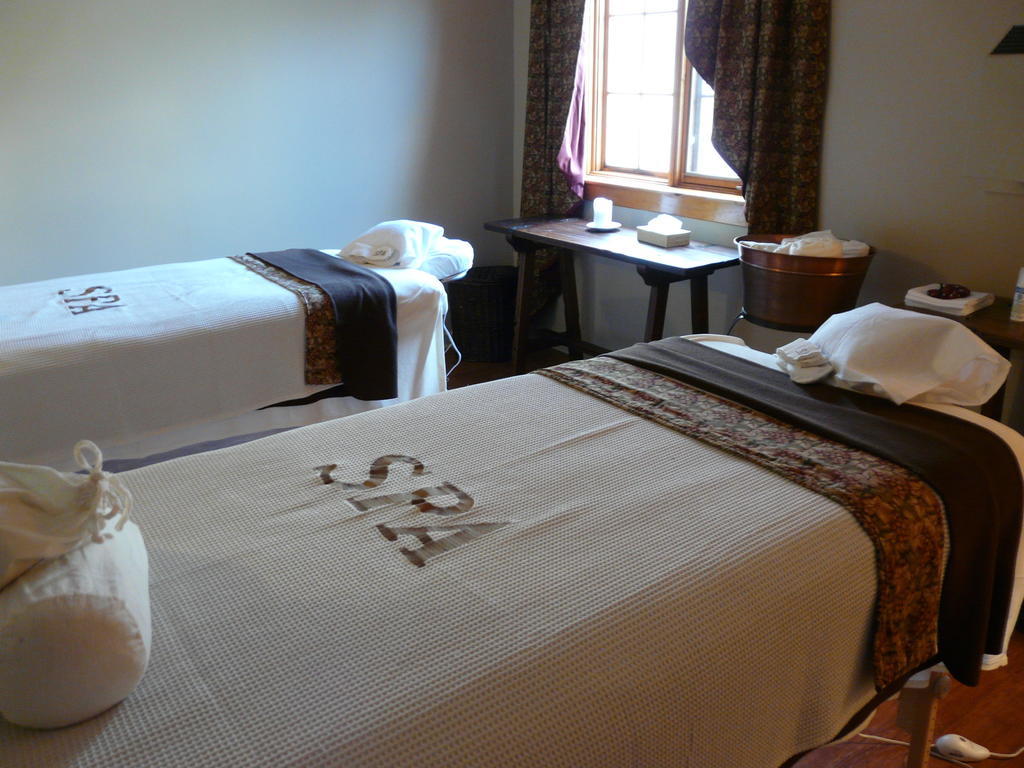 Auberge Des Gallant Rigaud Eksteriør billede